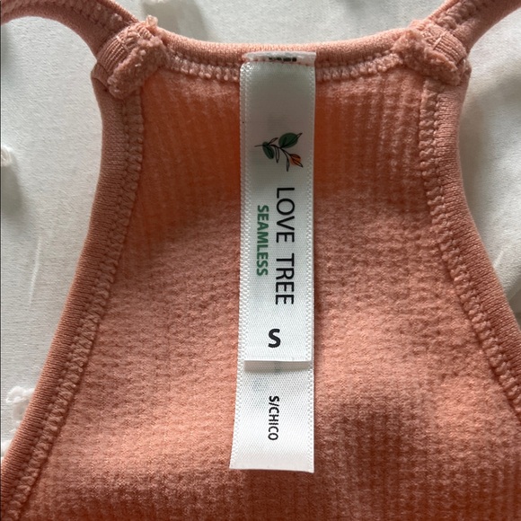 Peach Ribbed Crop Top - Picture 2 of 3